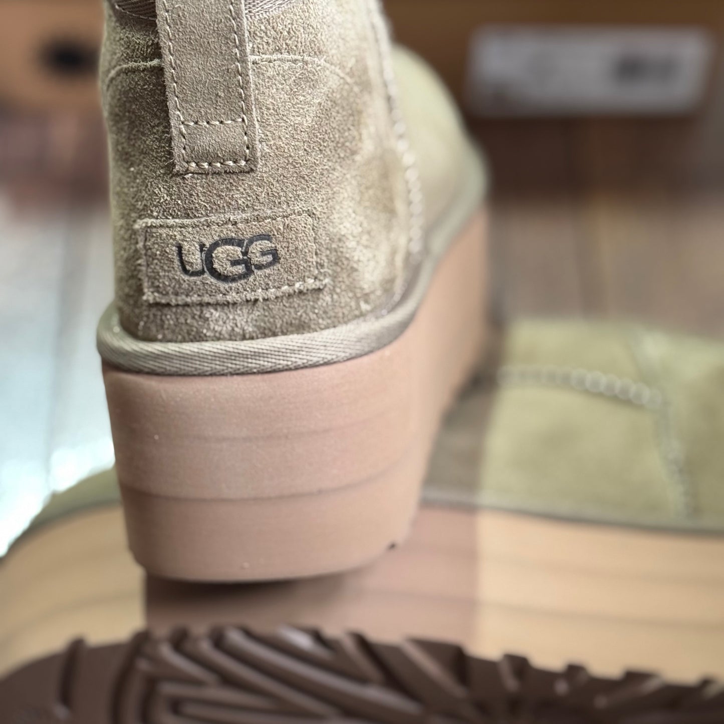 UGG Ultra Mini Platform “Antelope”