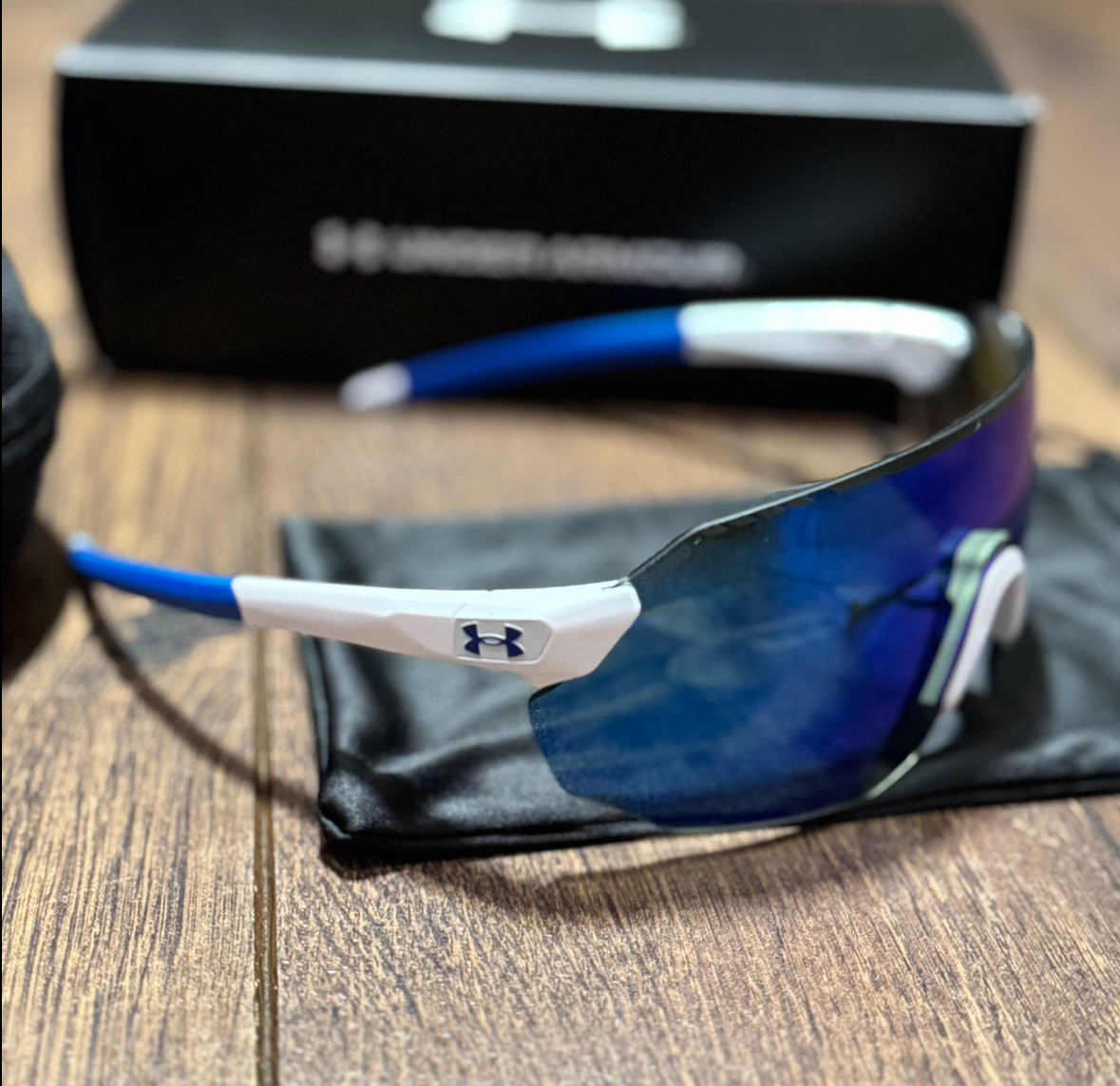 Under Armour Half Time Tuned Sunglasses White / Navy