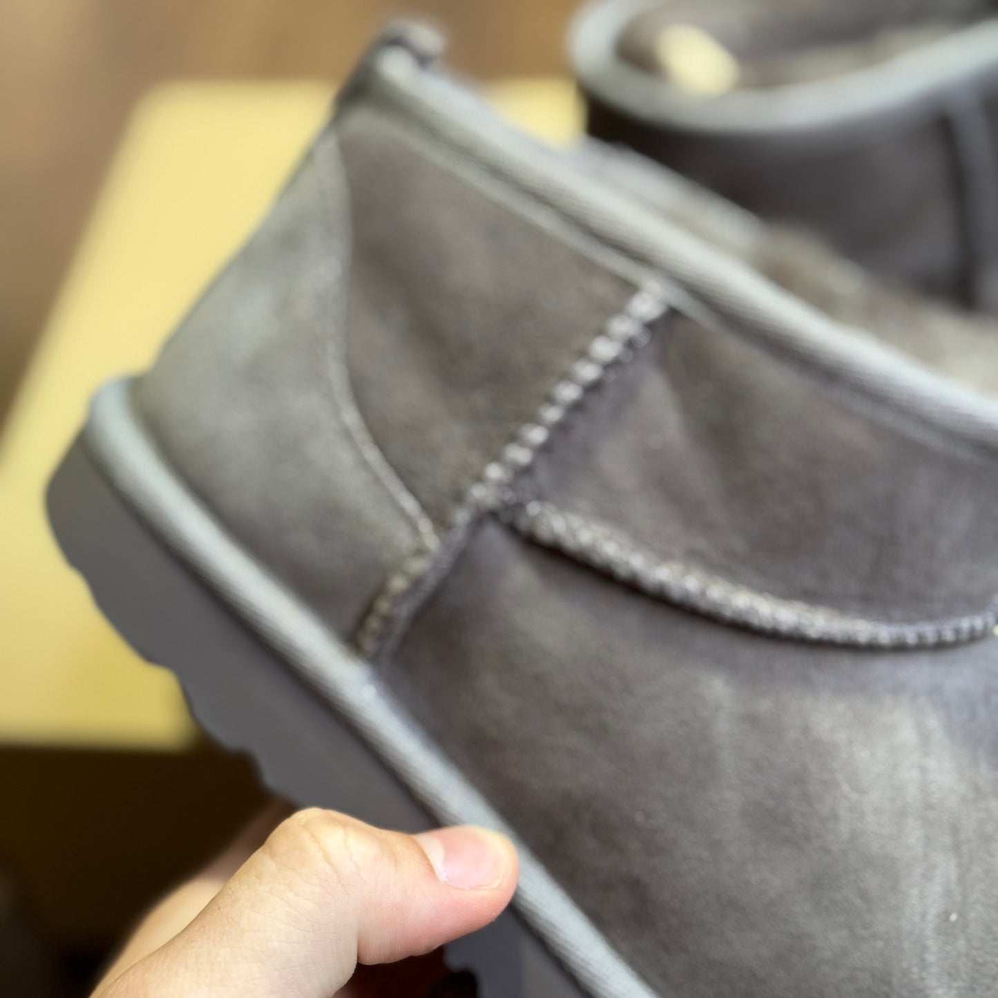 UGG Ultra Mini Kids “Stone Grey”
