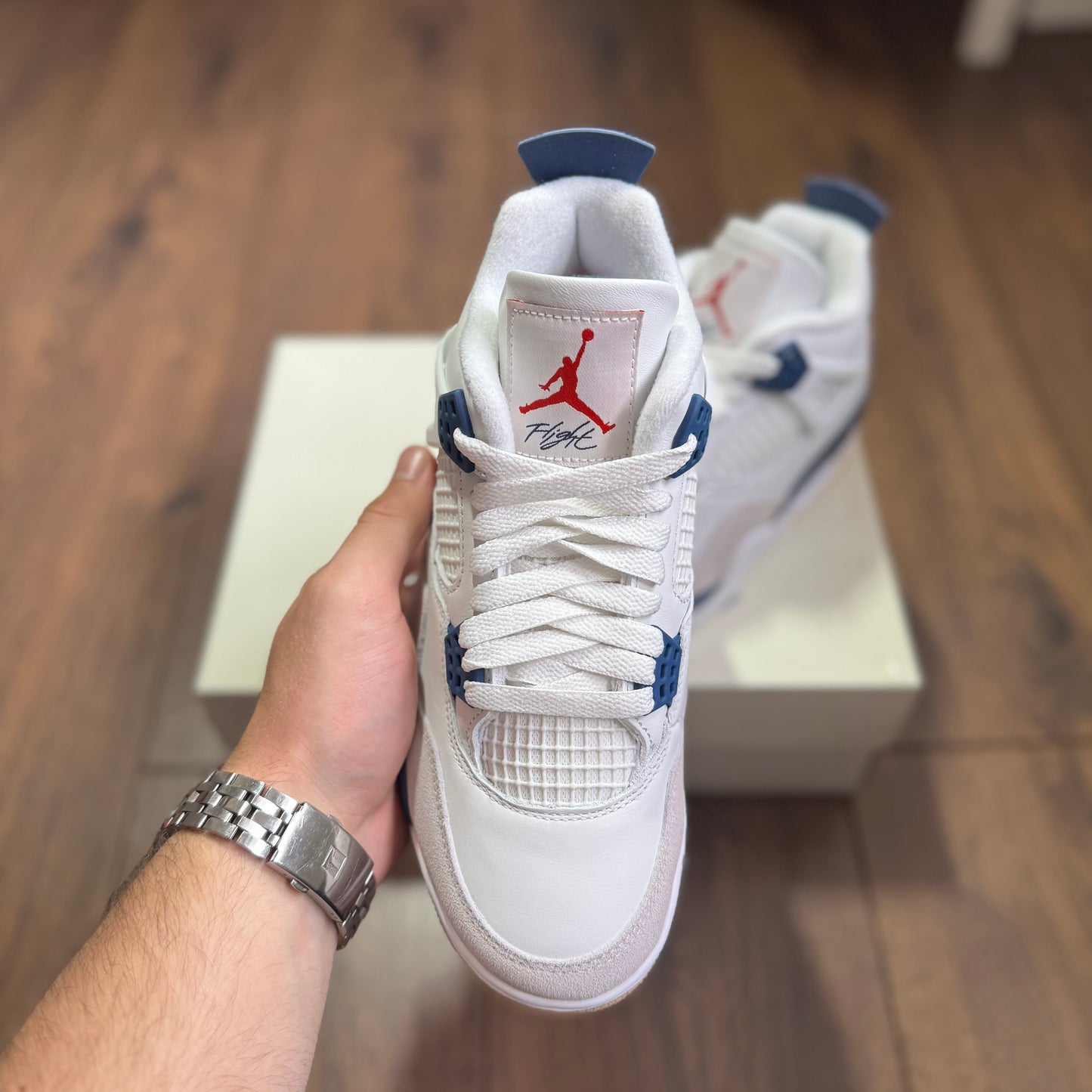 Nike Air Jordan 4 SB “Retro Navy”
