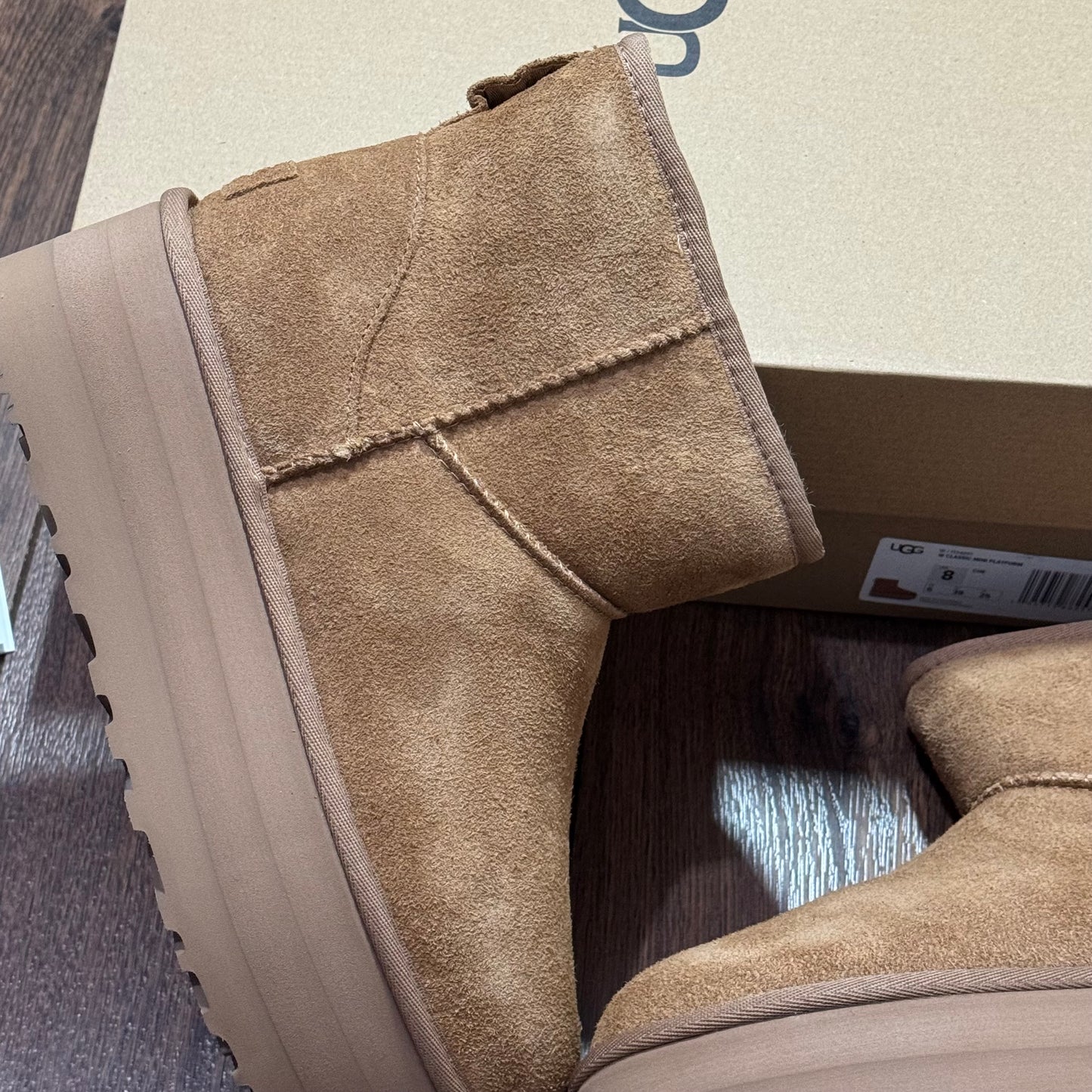 UGG Classic Mini Platform “Chestnut”