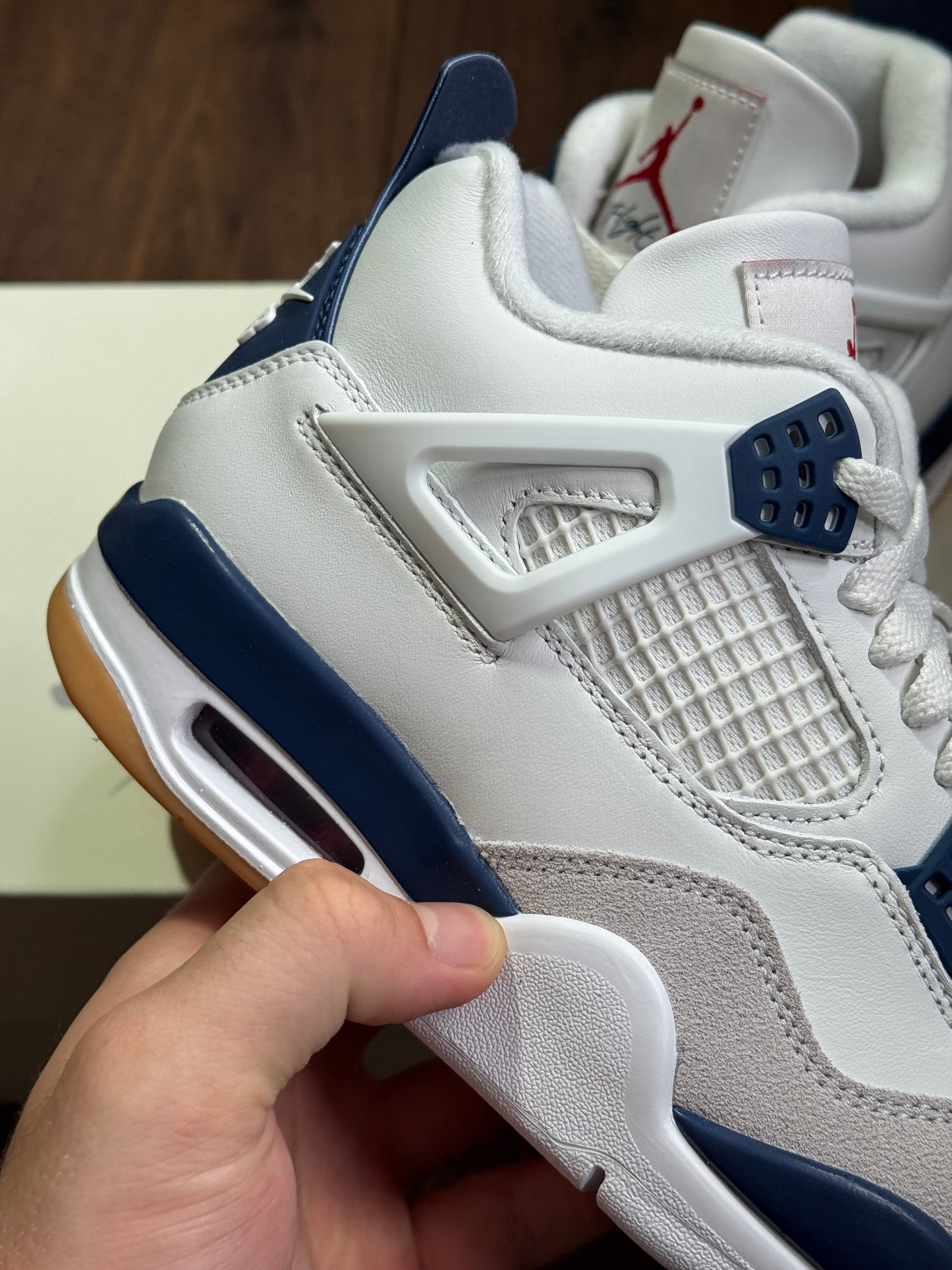 Nike Air Jordan 4 SB “Retro Navy”