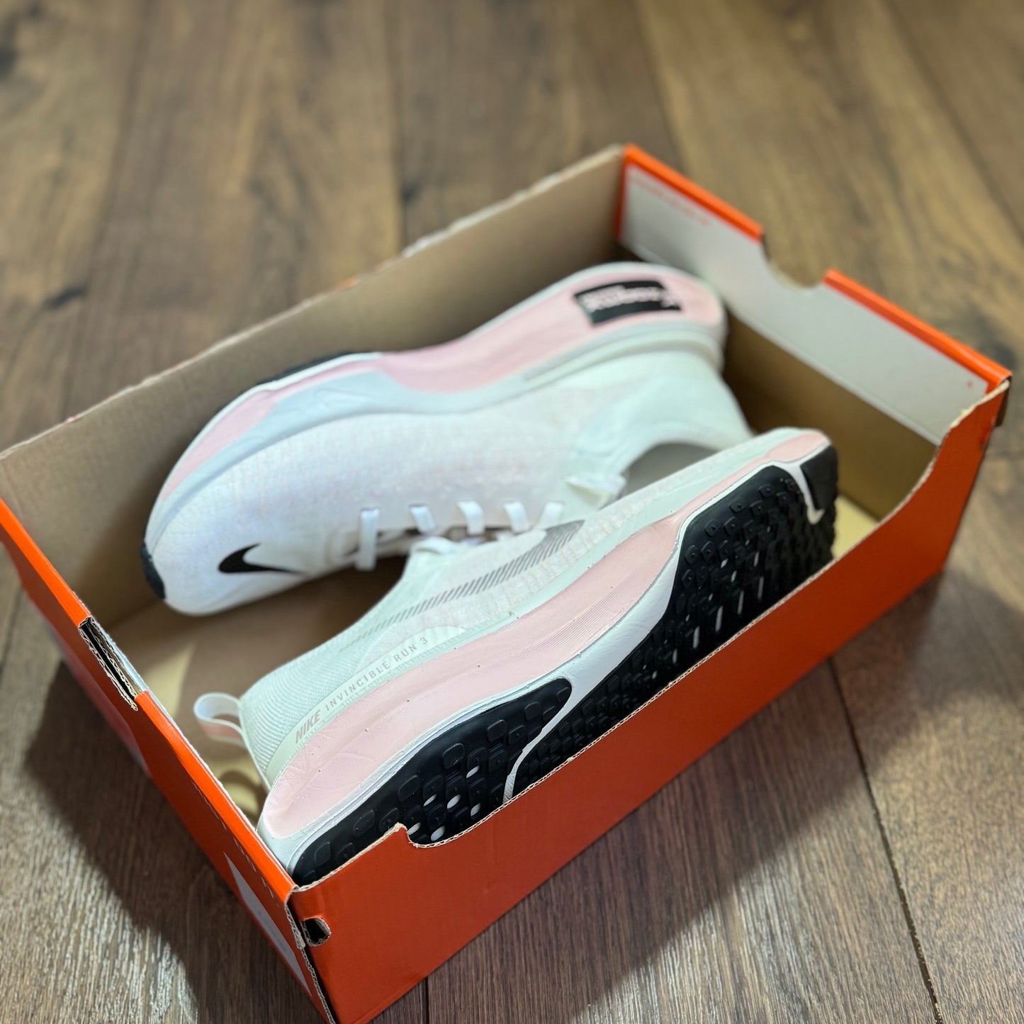 Nike Zoomx Invincible Run Flyknit 3 “Rose Whisper”