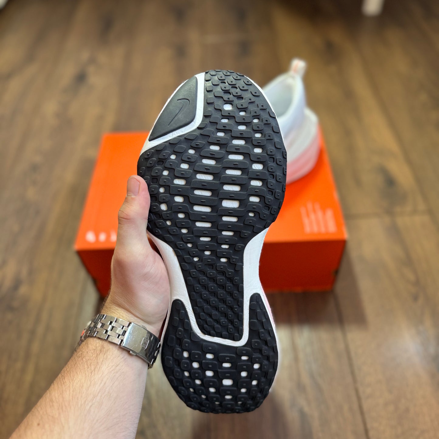 Nike Zoomx Invincible Run Flyknit 3 “Rose Whisper”