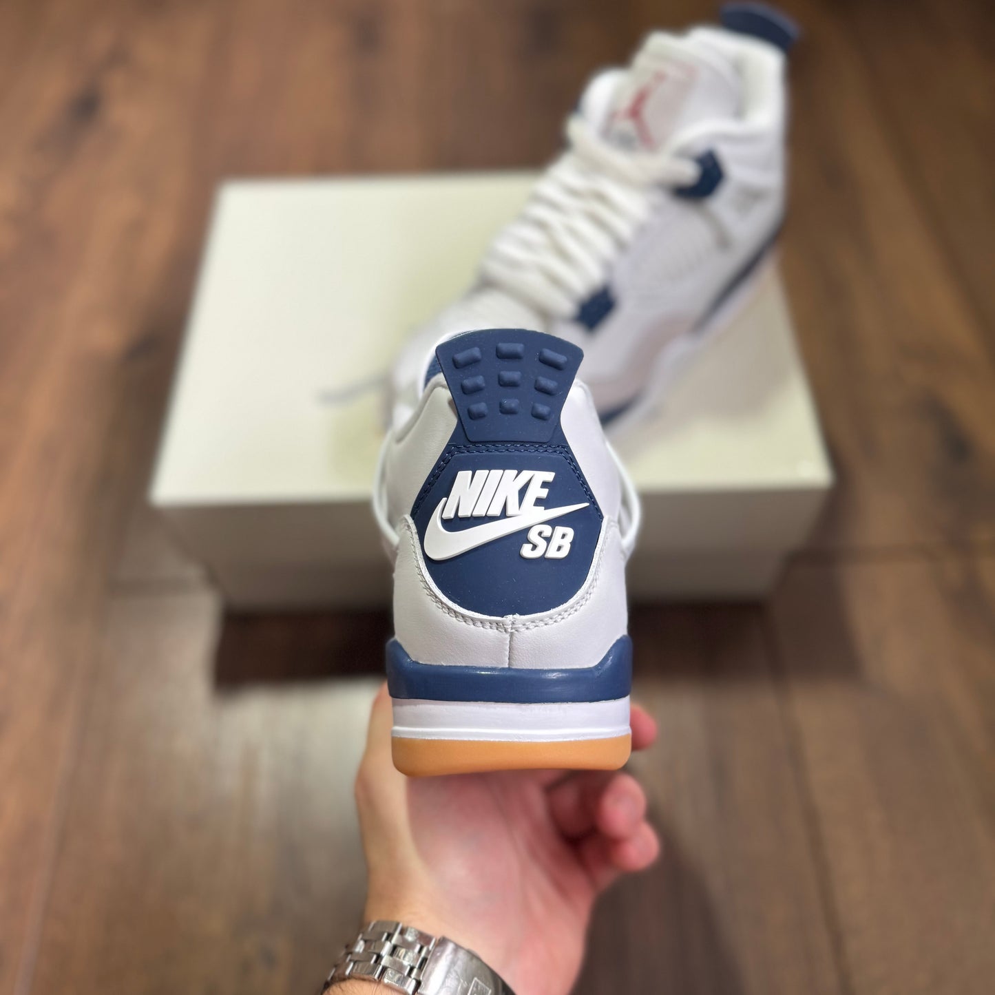 Nike Air Jordan 4 SB “Retro Navy”