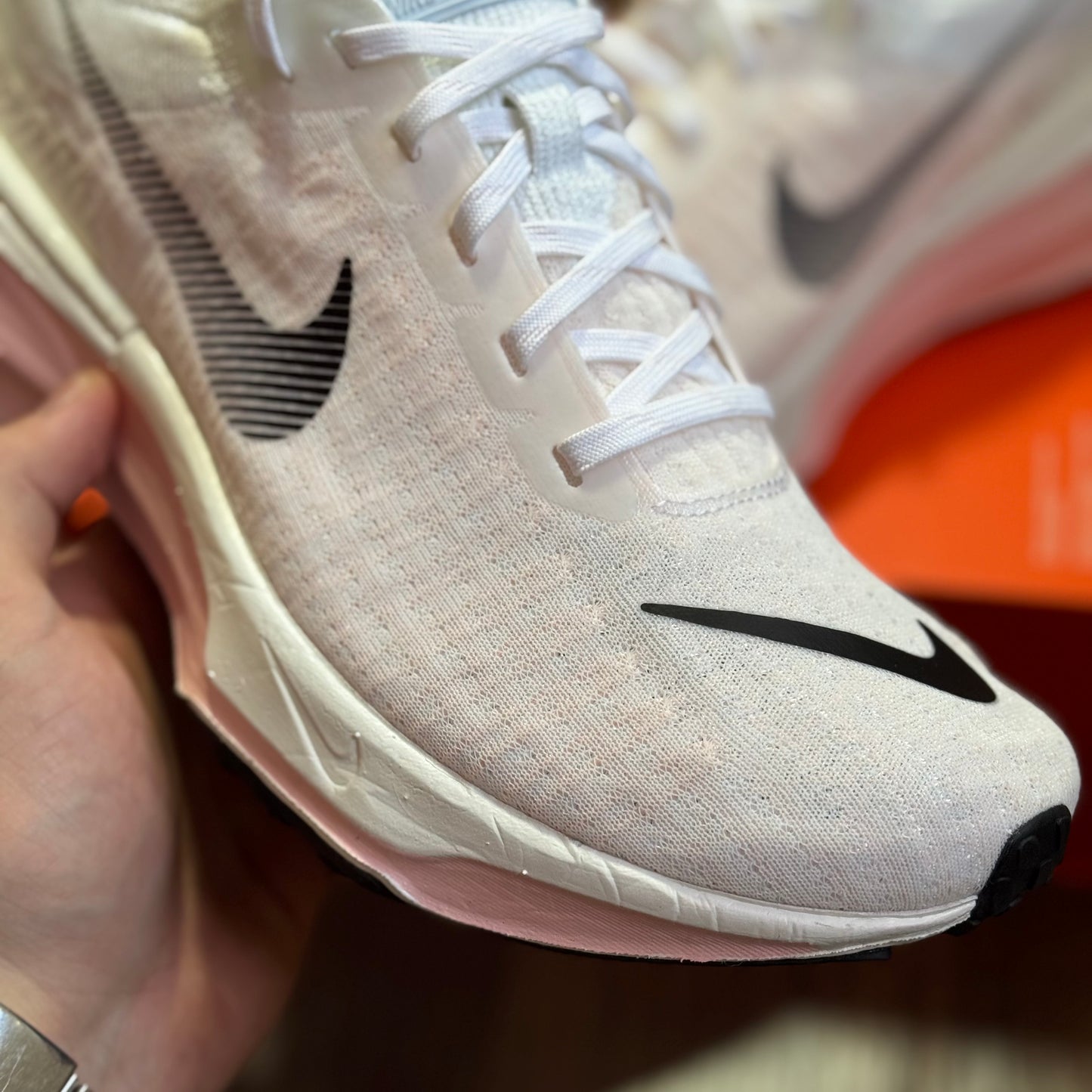 Nike Zoomx Invincible Run Flyknit 3 “Rose Whisper”