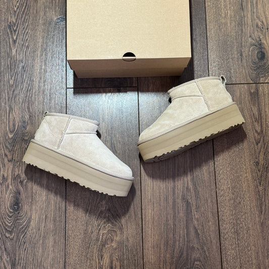 UGG Ultra Mini Platform “Sand”