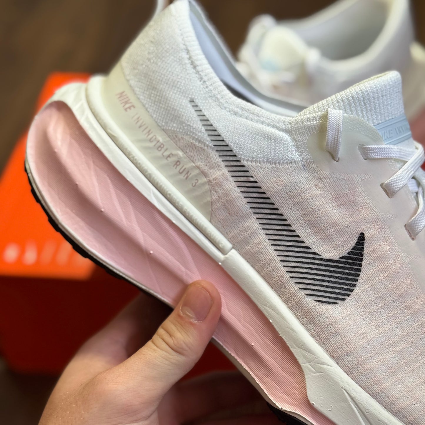 Nike Zoomx Invincible Run Flyknit 3 “Rose Whisper”