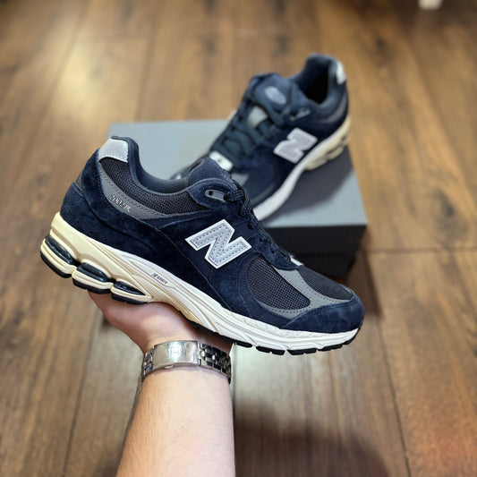 New Balance 2002R “Eclipe Castlerock”